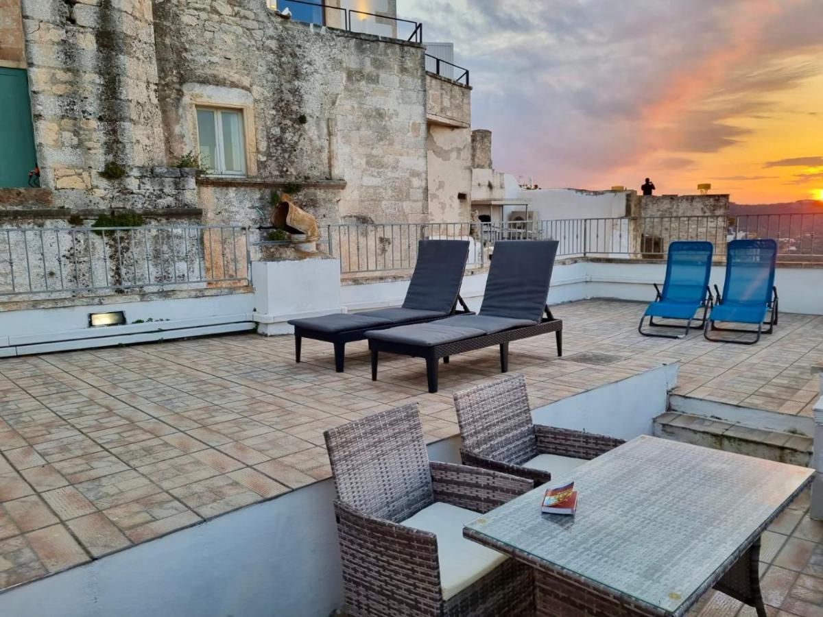 Belvedere With Huge Terrace - Ostuni Center Bagian luar foto